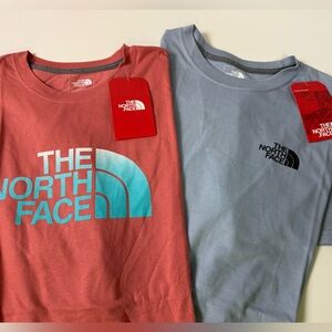 The North Face Standard Fit T-Shirt Bundle of 2 New NWT Graphic Tees